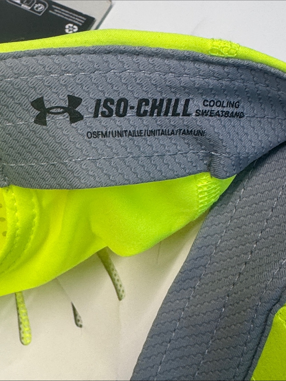 UNISEX Under Armour High-Visibility Neon Yellow Running Cap - Picture 13 of 14